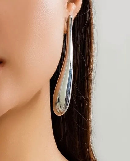 Lustrous Cascade Earrings