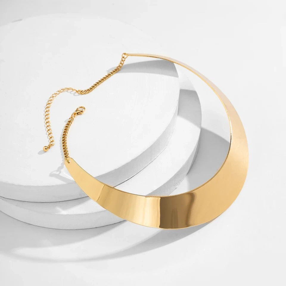 Modernist Golden Choker Necklace