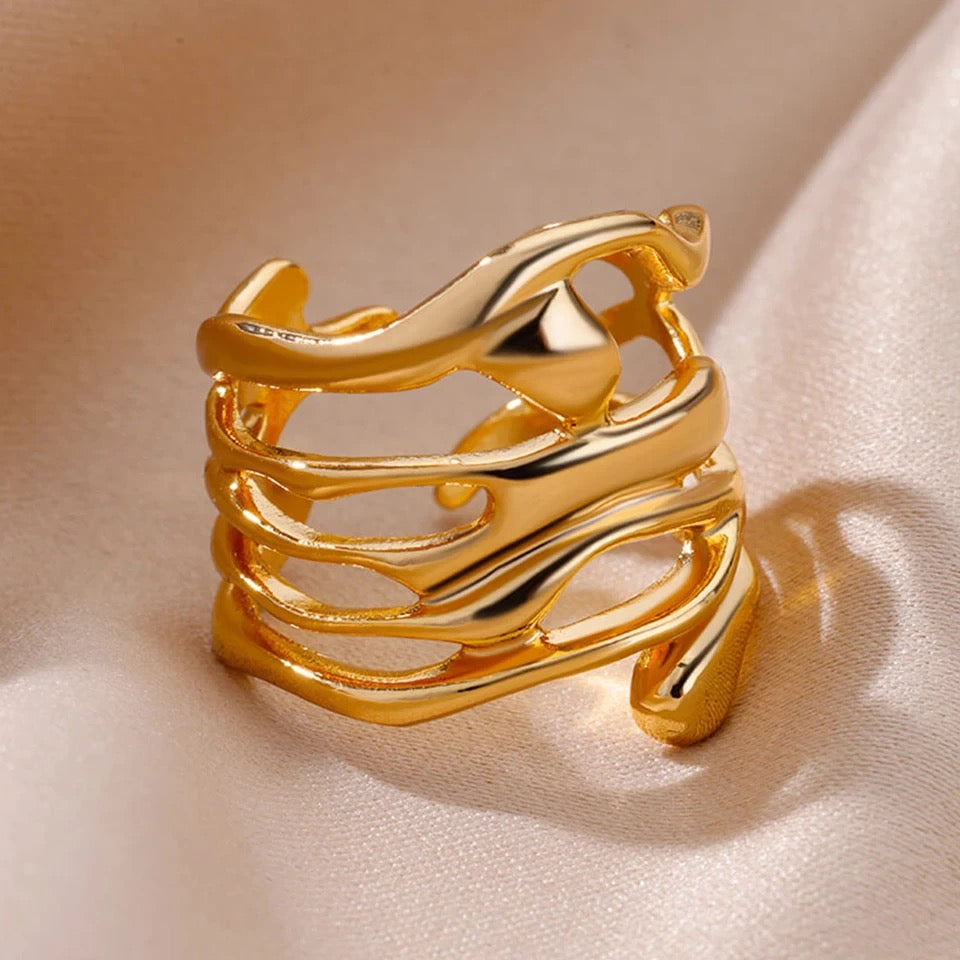 Molten Elegance Abstract Ring
